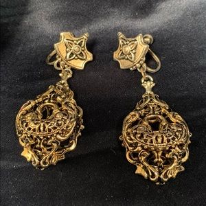 Screw-on Earrings Dark Gold Dangling Filigree Lock Vintage